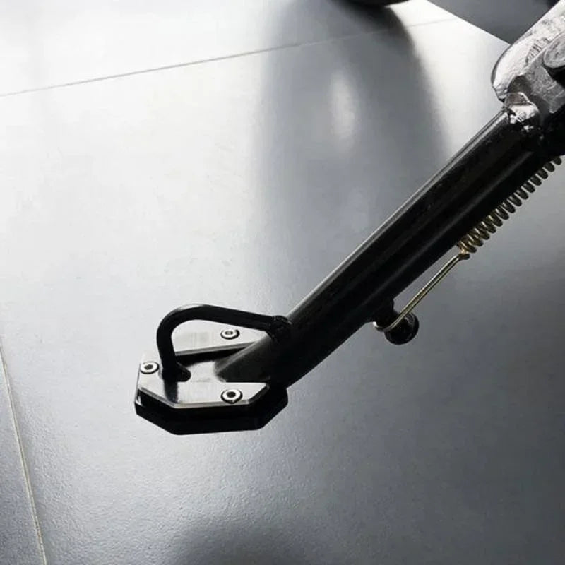 Base de Extensión para Pata Lateral de Moto | Kickstand Extender